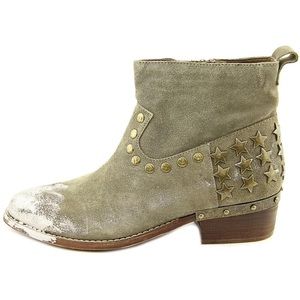 Coconuts by Matisse Paladin Star Studded Bootie